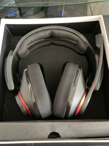 Sennheiser GSP 500 Back/Red Wired Gaming Headset (open box)