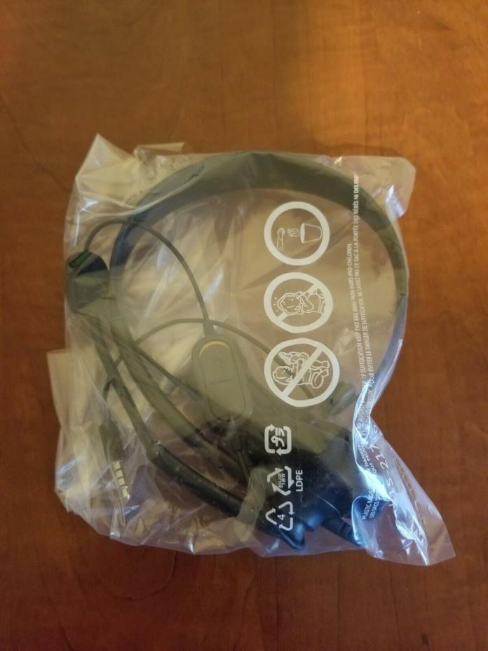 New, never opened Microsoft Xbox One Chat Headset - Black