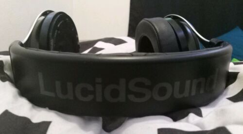 LUCIDSOUND LS30 GAMING WIRELESS HEADPHONES HEADSET PC / XBOX / PS3 / PS4