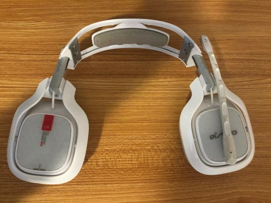 Astro A40 TR White Headband Headsets for Multi-Platform