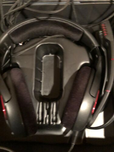 Sennheiser Game One Gaming Headset For Parts; Minor Static Please Read