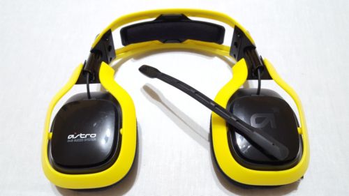 Astro A40 Headset W/ Mobile Cord (Xbox, PC Gaming) Neon Yellow RARE 2013 Series
