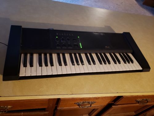 Nintendo Miracle Piano Teaching System Keyboard