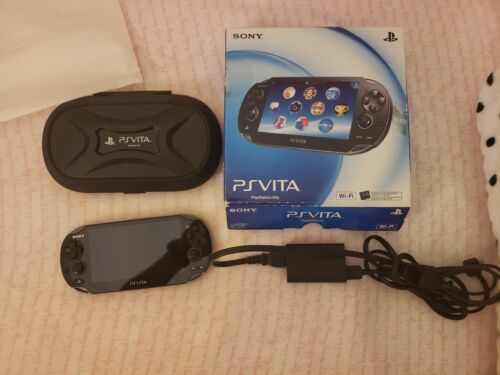 Ps Vita 3.60 Unlocked No scratch Screen protector both sides64 GB A lot game