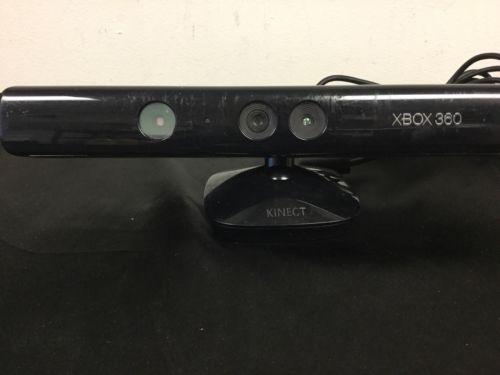 XBOX 360 Kinect Sensor Model 1414 FOR PARTS NOT WORKING