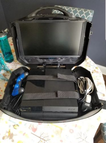 GAEMS Vanguard 19 inch Portable Personal Gaming Environment for XBOX ONE, PS4