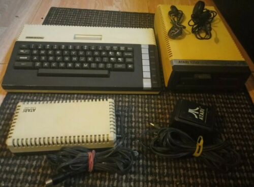 Atari 800XL & Atari 1050 Disk Drive & power supplies