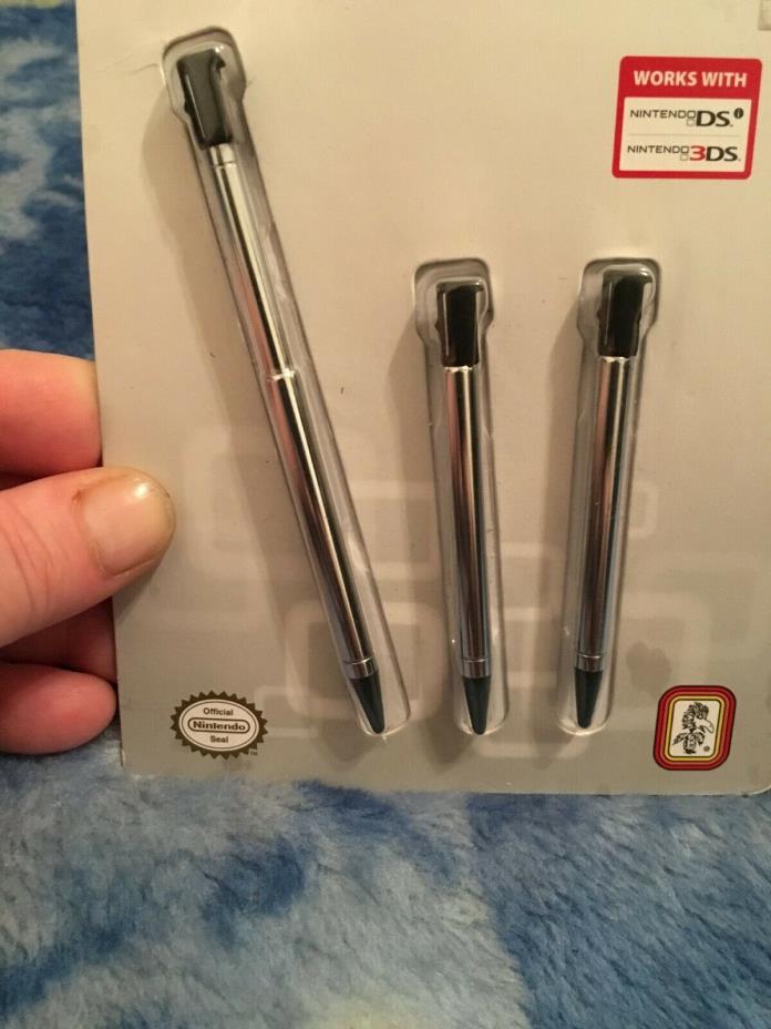 Game Traveler Essentials, 3 Nintendo 3DS Extendable Styluses (Also Fits DSi) NIP
