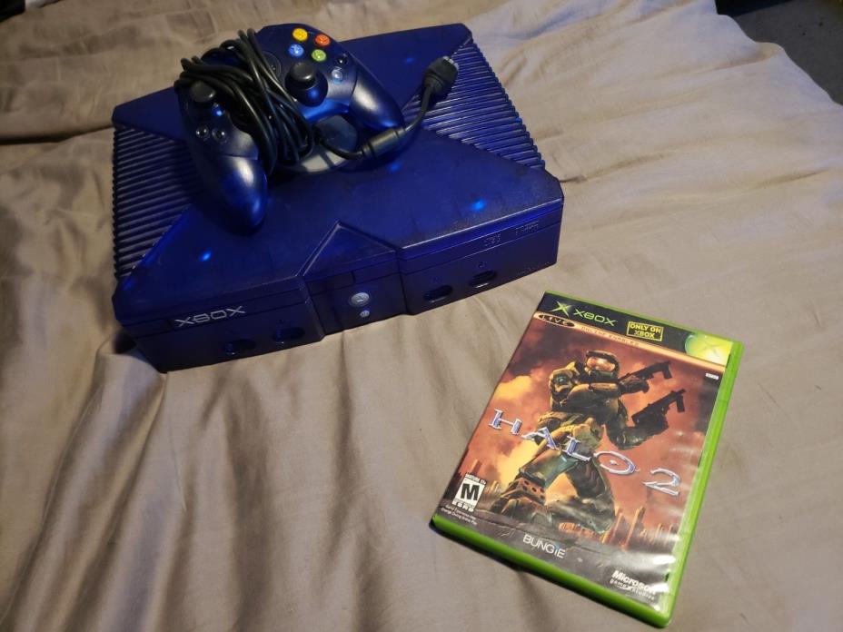 Original Xbox Halo 2 Collector's Edition Console Canada model