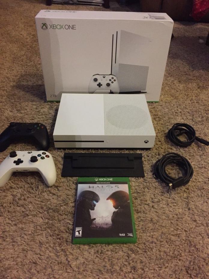 Xbox One S 2TB White Console with Original Box - Extra Controller and Halo 5