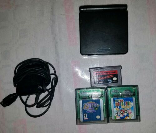 Nintendo Game Boy Advance SP Onyx Black w/ official charger