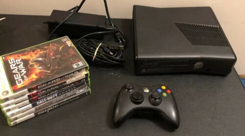 XBOX 360 S Console Model 1439 4 GB Bundle Controller (6) Games Gears Of War