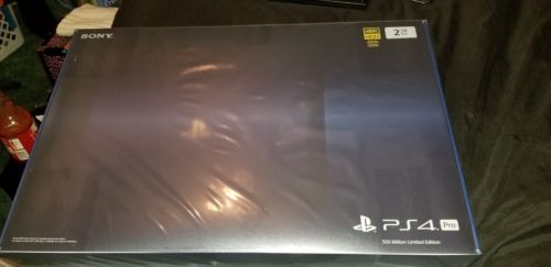 500 MILLION PS4 PRO W. CONTROLLER AND CAMERA