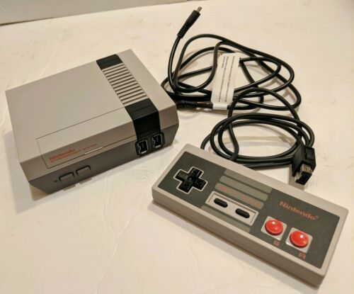 Nintendo NES Classic Mini Entertainment System CLV-001