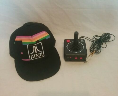 Atari classic 10-in-1 plug & play Jakks Pacific joystick game w/ Atari hat retro