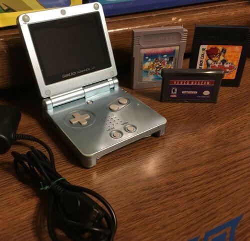 Nintendo Game Boy Advance SP Ags101 Launch Edition Pearl Blue  System Lot Bundle
