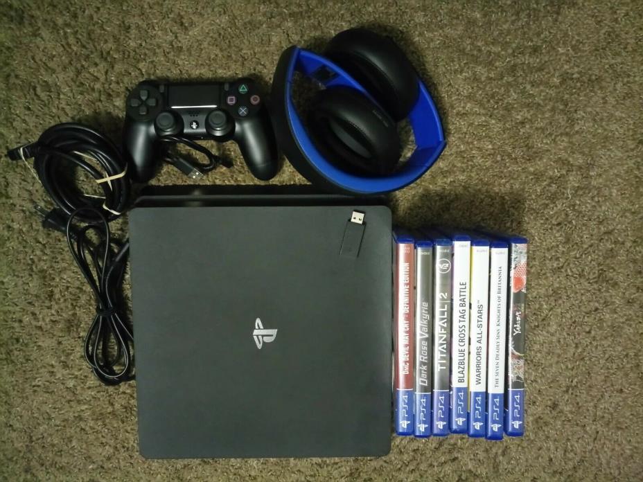 Sony PlayStation 4 500GB With Gold Wireless Headset and Video Games