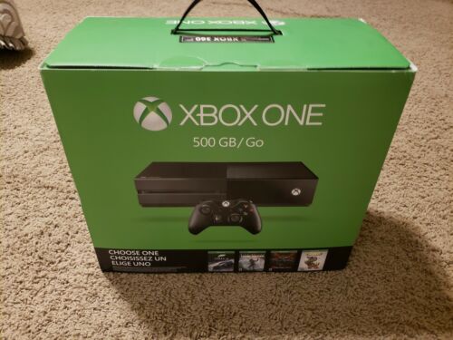 Microsoft Xbox One 500gb Black Console Bundle with controller and box