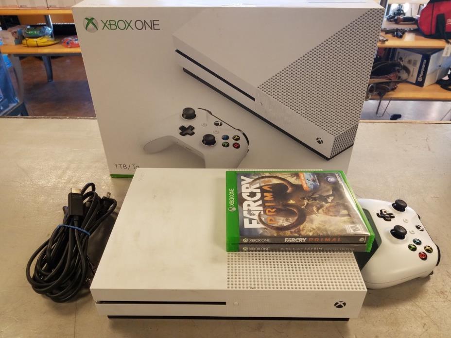 Microsoft Xbox One S 1TB 1681 Gaming Console + 2 Games