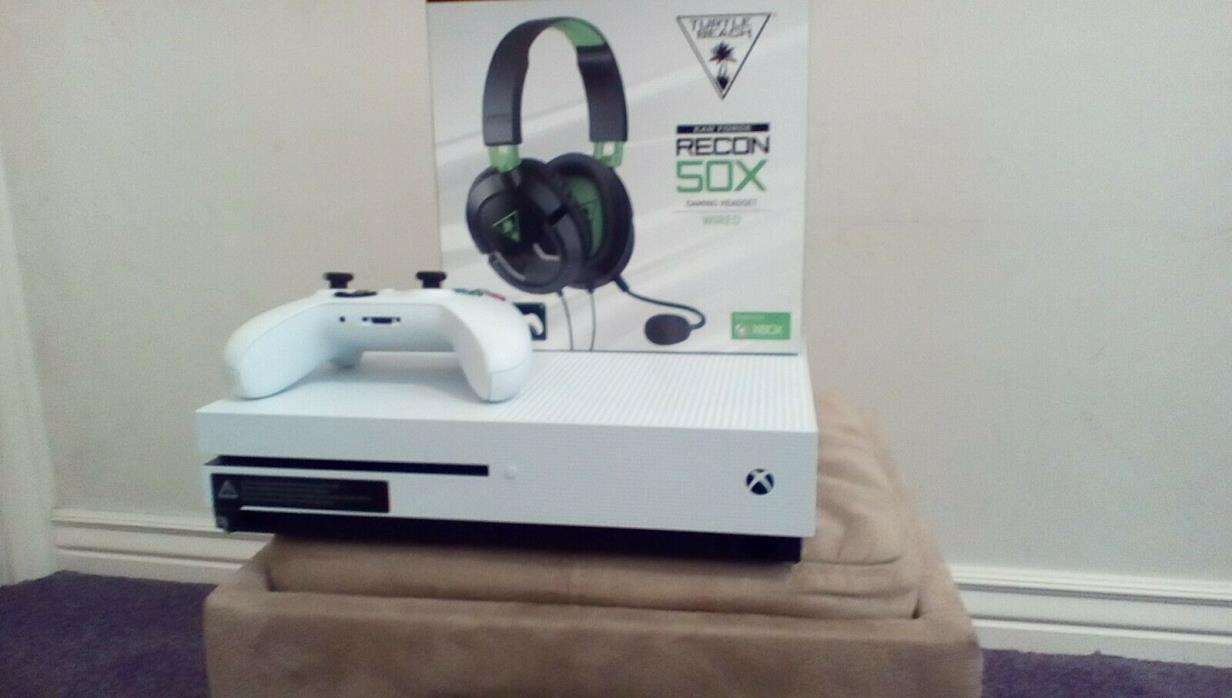 Microsoft Xbox One S 1TB White Console w/Turtle Beach Headset