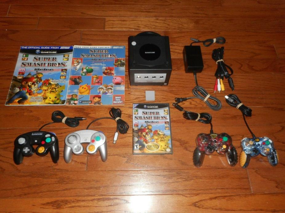 Nintendo GameCube Console, Super Smash Bros Melee game, 4 Controllers, Memory