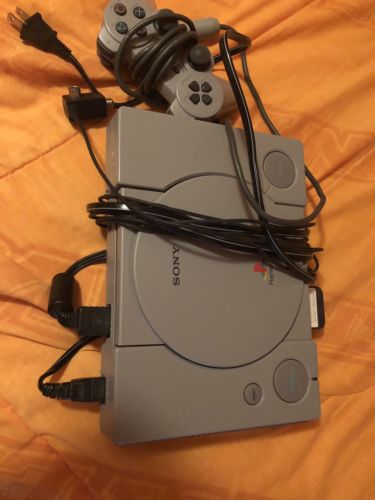 Sony PlayStation Launch Edition Gray Console (SCPH-7502A)