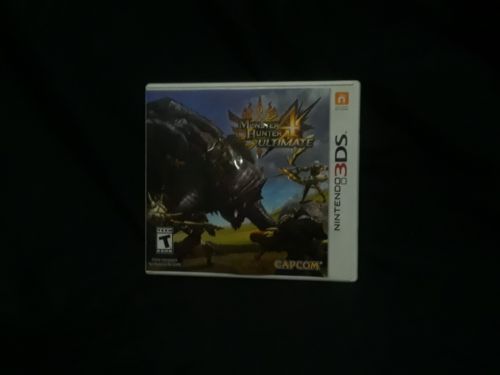 Monster Hunter 4 Ultimate (Nintendo 3DS, 2015)