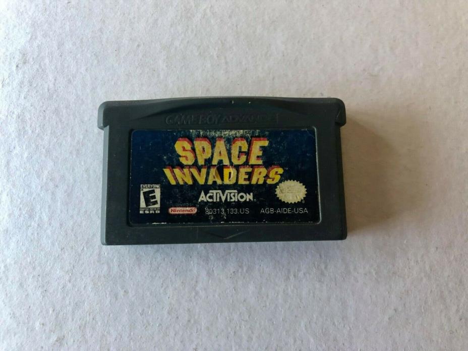Space Invaders GBA (Nintendo Game Boy Advance, 2002) Authentic!