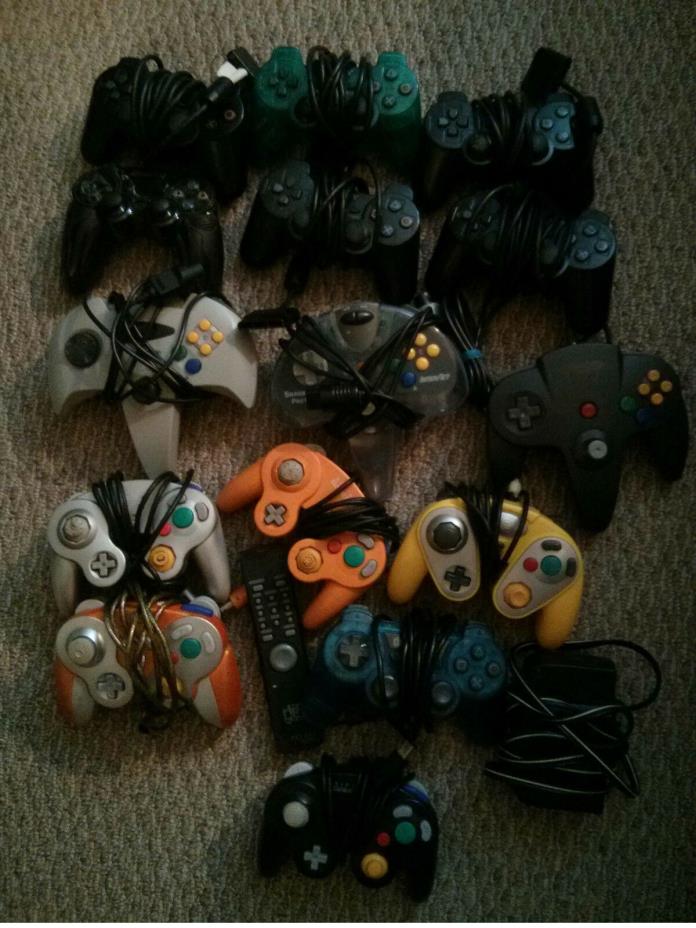 Lot of 15 Game Controllers for PS2 GameCube & N64 for Parts or Repair