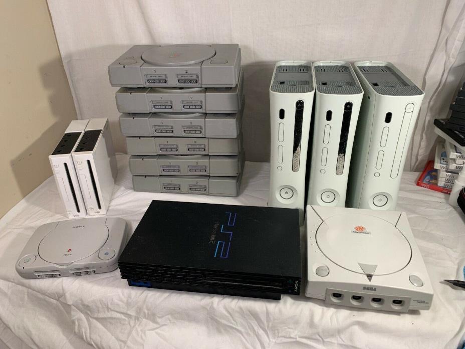 LOT OF VIDEO GAME SYSTEMS / 7PS1,2 WII,1 PS2,3 XBOX 360,1 SEGA SATURN,FOR PARTS!