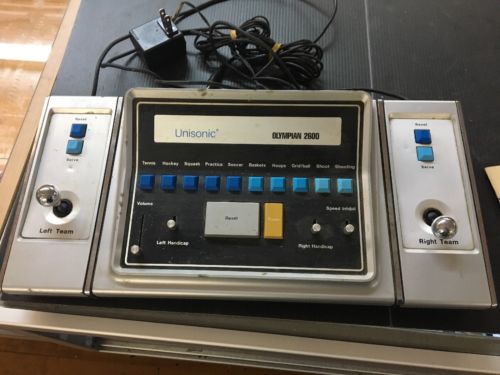 Unisonic Deluxe Video Game OLYMPIAN 2600 With Cords. Untested As Is E69