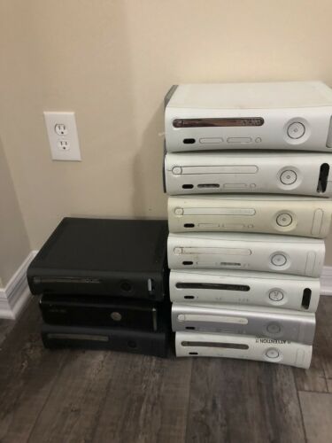 Lot of 10 Microsoft Xbox 360 consoles, Broken For parts, AS-IS For Parts