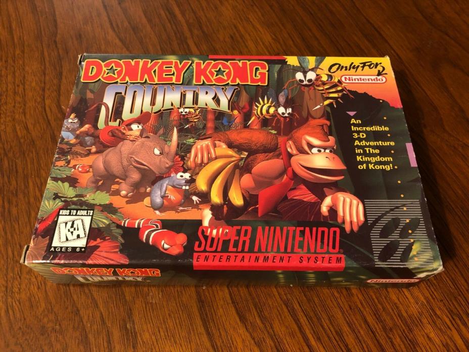 Donkey Kong Country for Super Nintendo (SNES), Complete in Box!