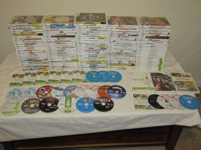 HUGE Lot 147 Nintendo Wii Video Games w/ Mario Kart, Sonic, Dance, etc. - READ