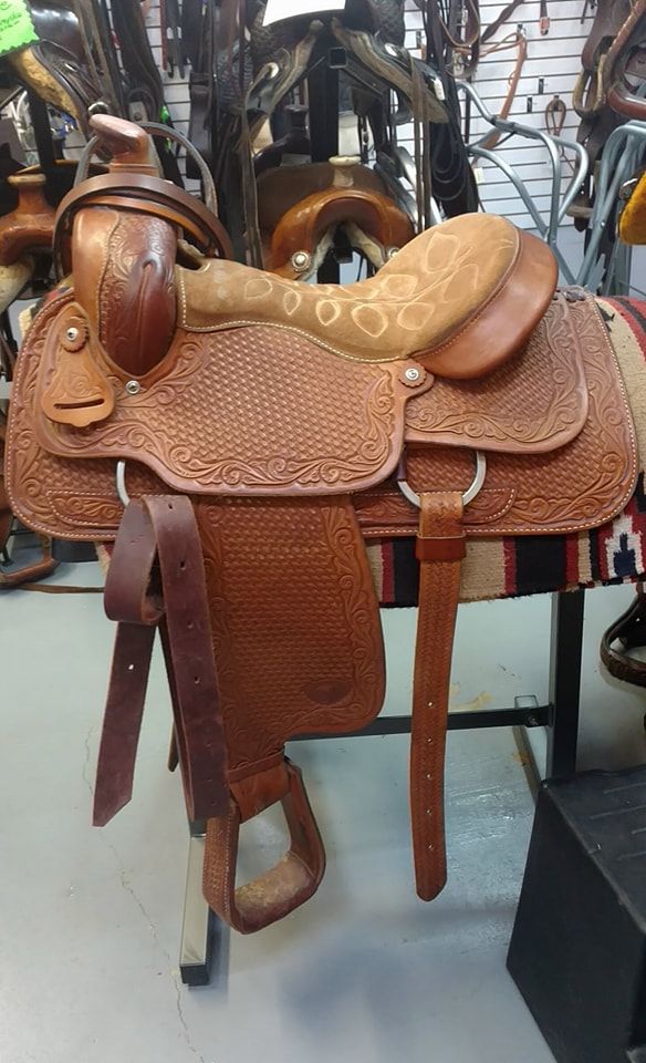 Tex Tan roping saddle