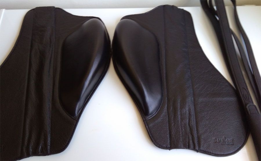 New Barefoot Leather Fender Black and Drytex Leathers 140cm Black