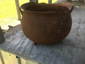 Black Iron pot 10 gallon (Buffalo SC)