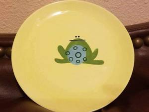 Yellow Frog Plate (Sherman)