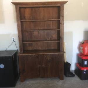 Reclaimed wood primitive cabinet and hutch (Bellefonte)