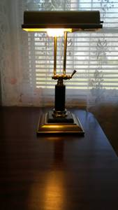 Vintage Brass Lamp (Memphis, TN)