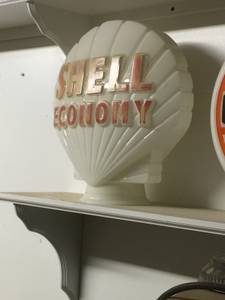Shell Economy Porcelain Glass Globe (Pamplico)