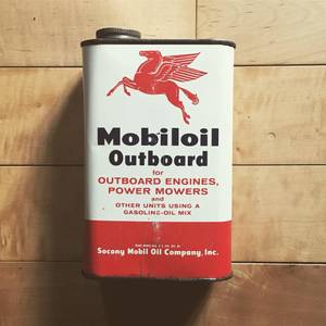 Mobil Outboard Oil Can 1 quart *Clean* (Milwaukee/Racine)