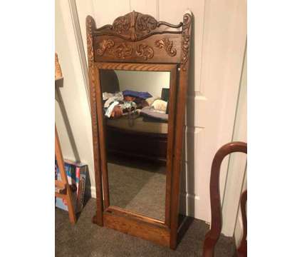 1890's Antique gentleman's oak dresser