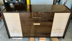 Vintage Blaupunkt Stereo Console (Mequon)