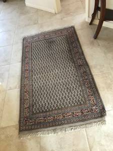 Handmade Rug in GREAT condition