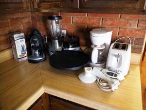 Pizzazz Plus Rotating Oven, Black And Decker Blender, Mr Coffee Espres (Kansas