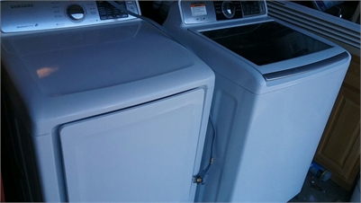 Matching Samsung Washer & Electric Dryer