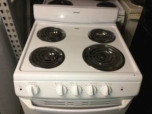Hotpoint 24 in. Electric Stove