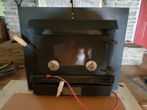 Wood stove insert (Guston)