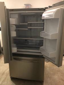 GE French Door Refrigerator (Frisco)